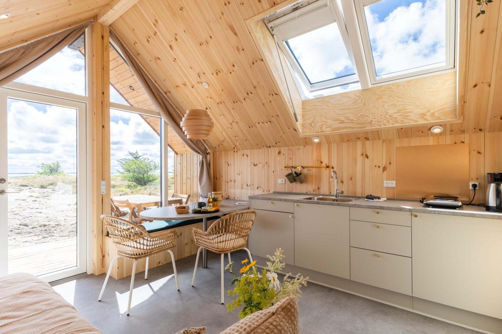 Bilberghus - Beyond Bed And Breakfast Bjerregård エクステリア 写真