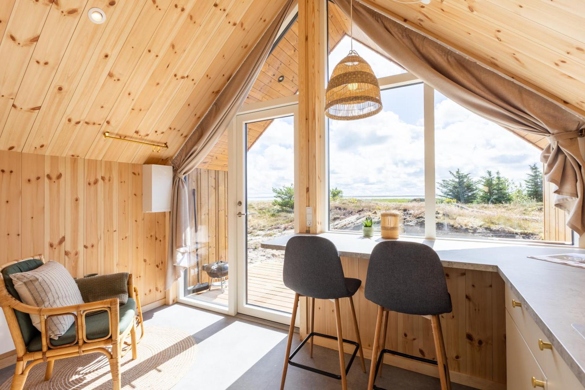 Bilberghus - Beyond Bed And Breakfast Bjerregård エクステリア 写真