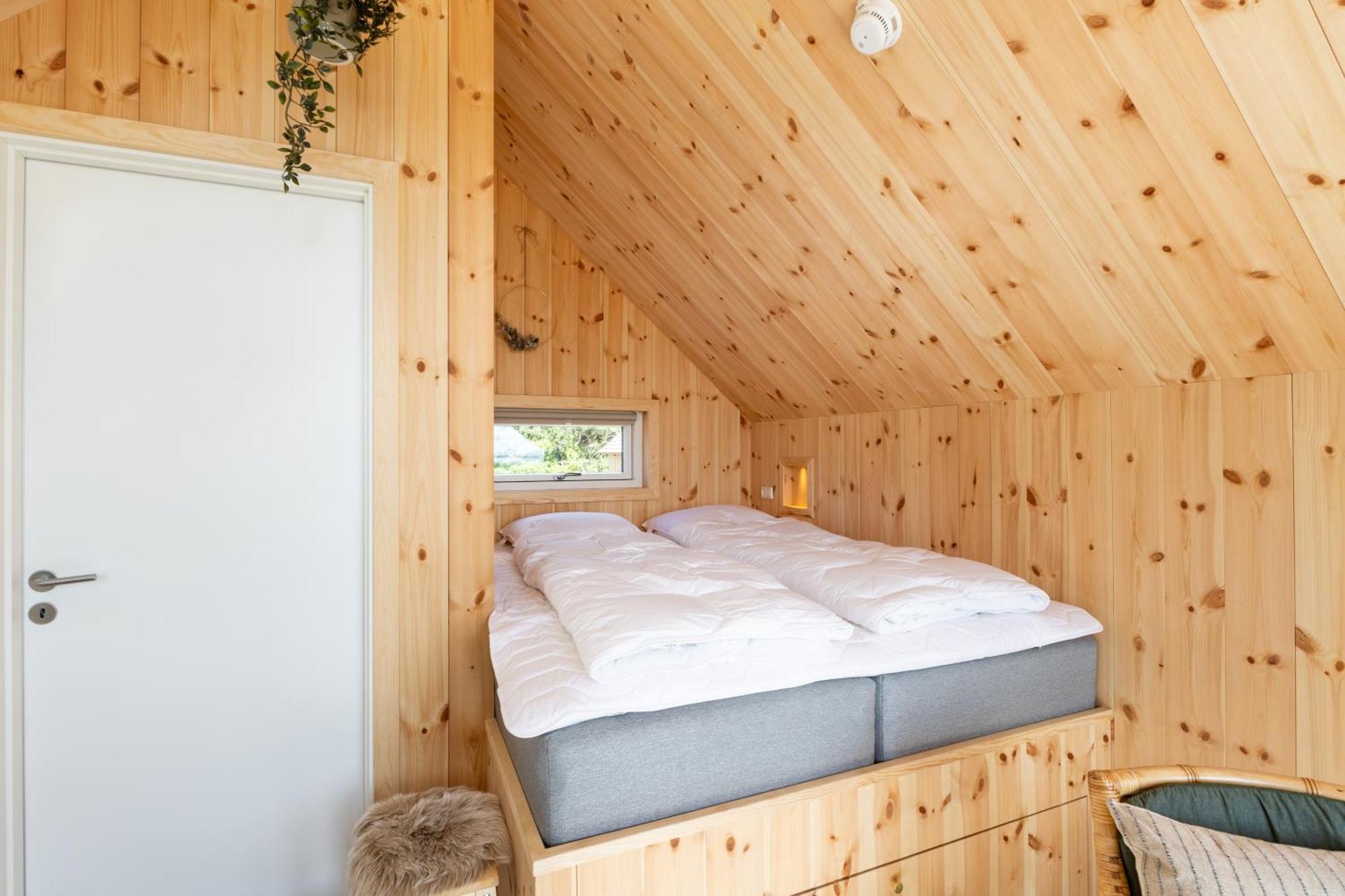 Bilberghus - Beyond Bed And Breakfast Bjerregård エクステリア 写真